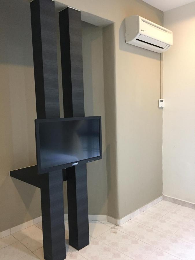 Homestay Muar Εξωτερικό φωτογραφία